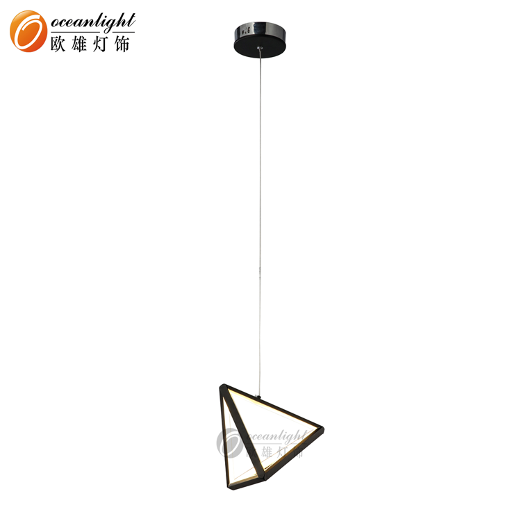 triangle pendant light