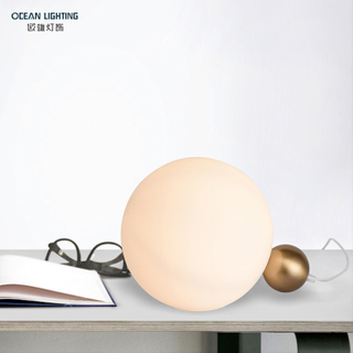 Ocean Lighting Modern Simple Living Room Bedroom Globe Tbale Lamp